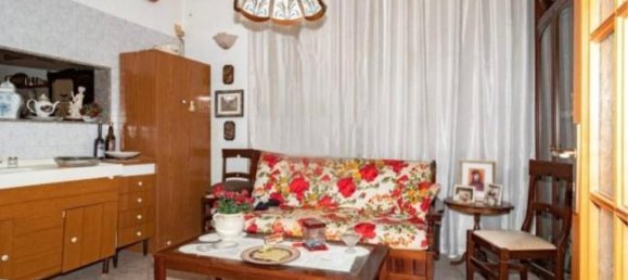 Дом с 4 комнатами в Катания, Италия № 253321 7