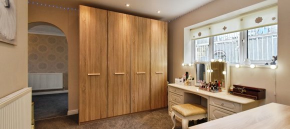  House in Aberdare, United Kingdom No. 1952 8