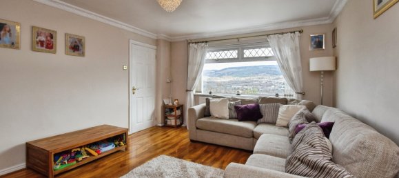  House in Aberdare, United Kingdom No. 1952 3