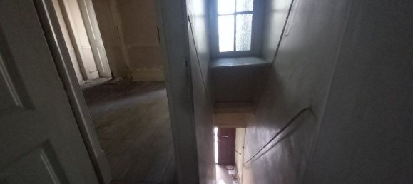 193m² Building in Lisbon, Portugal No. 102652 6