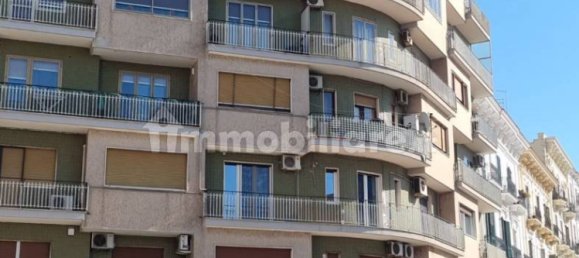 2 rooms Commercial property in Taranto, Italy No. 235080 3