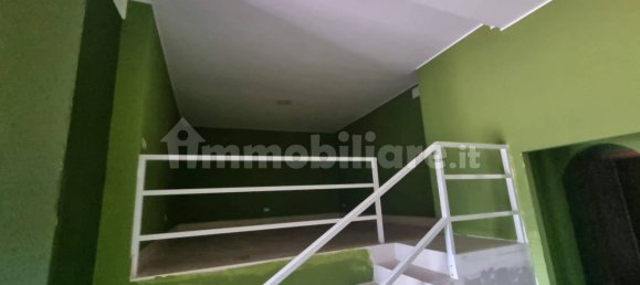 2 rooms Commercial property in Taranto, Italy No. 235080 4