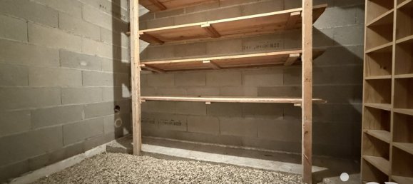 4 bedrooms House in Nailly, France No. 267988 12