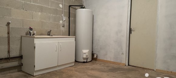 4 bedrooms House in Nailly, France No. 267988 15