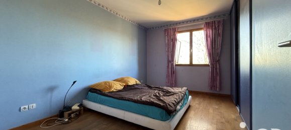 4 bedrooms House in Nailly, France No. 267988 5