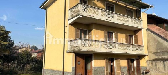 Casa T3 em Pinerolo, Italy N.º 166538 4