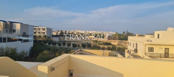 Maisonette de 4 dormitorios en Naxxar, Malta No. 7659 18