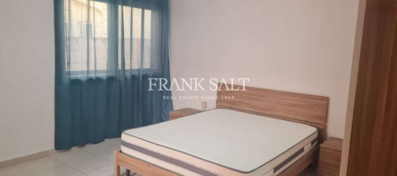 Maisonette de 4 dormitorios en Naxxar, Malta No. 7659 13