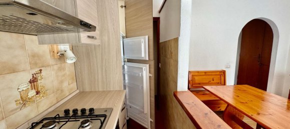 4 rooms Apartment in Castelfiorentino, Italy No. 291034 2