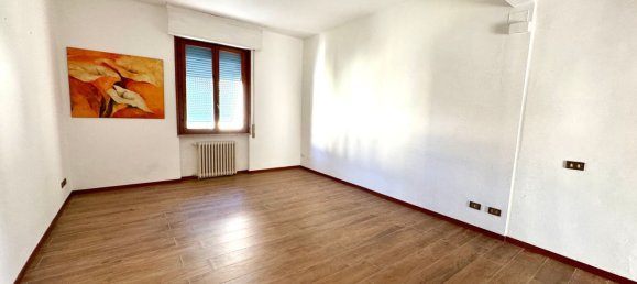 4 rooms Apartment in Castelfiorentino, Italy No. 291034 25