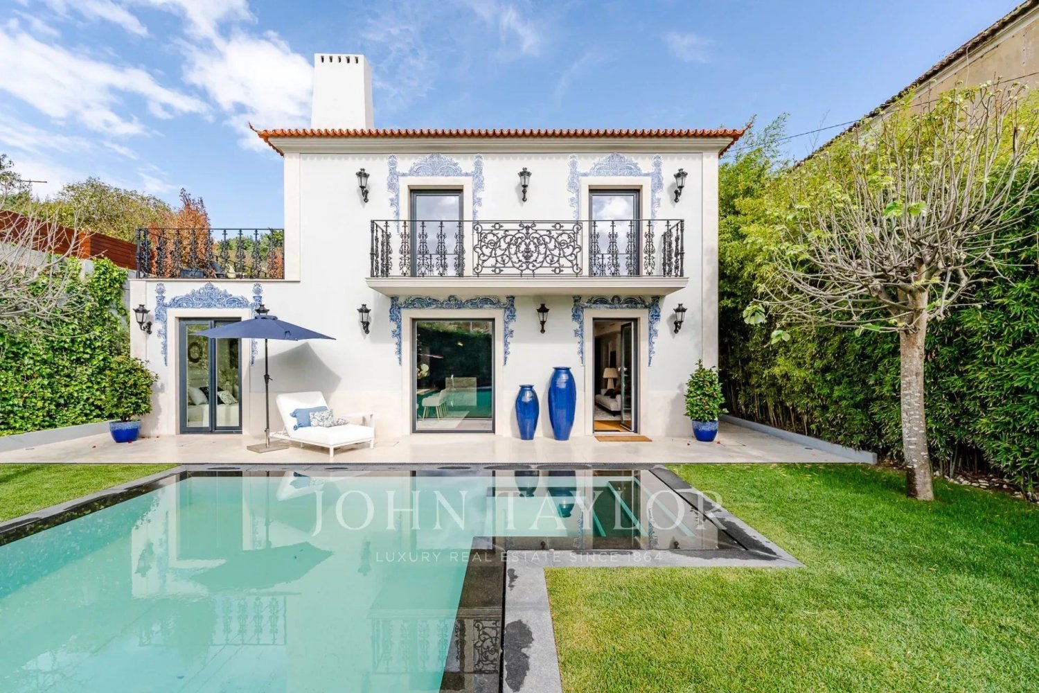 4 bedrooms Villa in Cascais, Portugal No. 96575