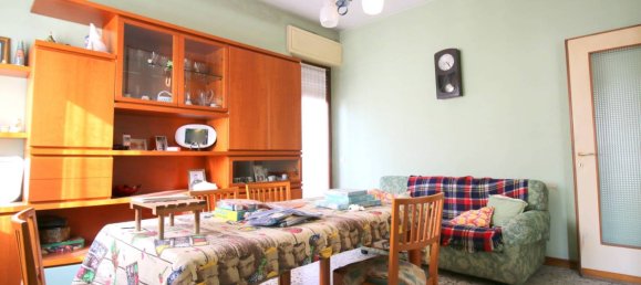 2 bedrooms Apartment in Caronno Pertusella, Italy No. 322213 7