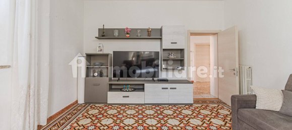 2 Schlafzimmer Wohnung in Pistoia, Italy, Nr. 355288 18