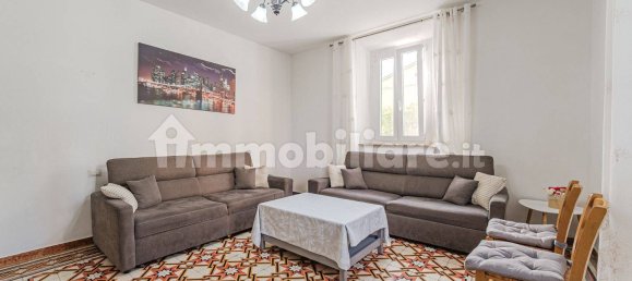 2 Schlafzimmer Wohnung in Pistoia, Italy, Nr. 355288 21