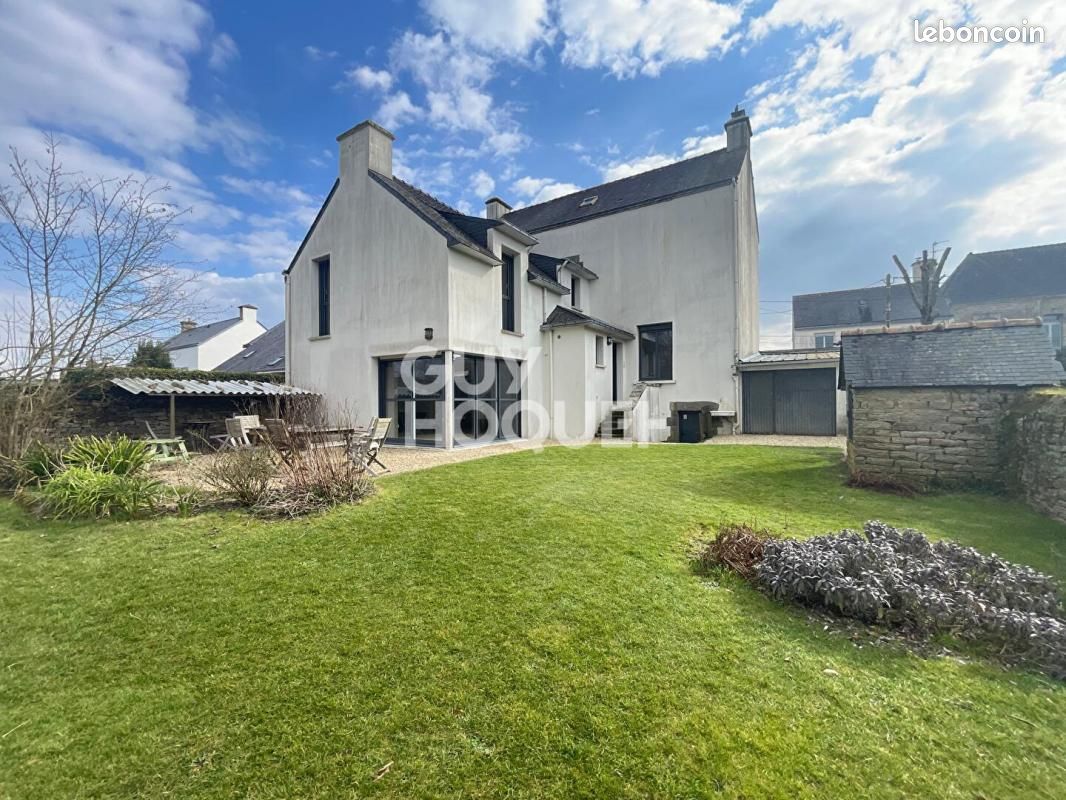 5 Schlafzimmer Haus in Elven, France, Nr. 289745