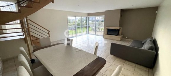 5 Schlafzimmer Haus in Elven, France, Nr. 289745 3