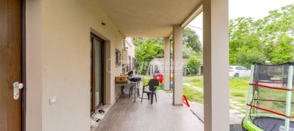 5 rooms Apartment in Morrovalle, Italy No. 61922 17
