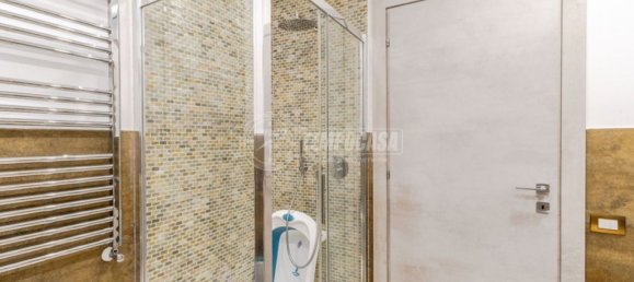 5 rooms Apartment in Morrovalle, Italy No. 61922 39