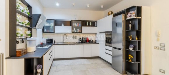 5 rooms Apartment in Morrovalle, Italy No. 61922 31