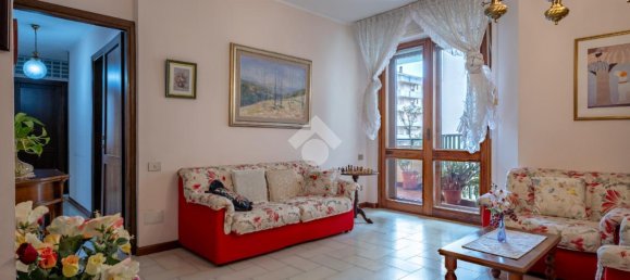 4 rooms Apartment in Cagliari, Italy No. 38757 3