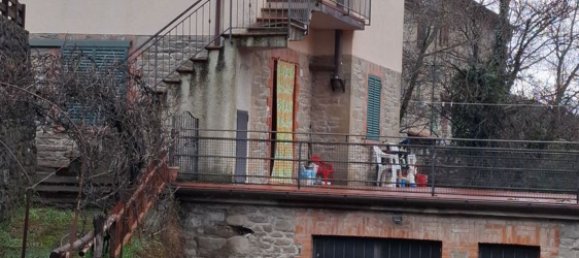 12غرفة منزل في Castel Focognano, Italy رقم 128118 22