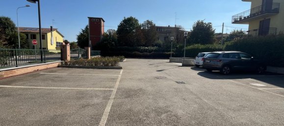 4 rooms Apartment in Maranello, Italy No. 34355 28