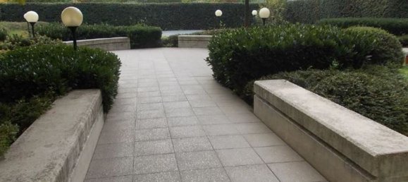 3 chambres Appartement à Milan, Italy No. 358012 9