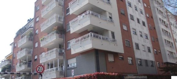 3 chambres Appartement à Milan, Italy No. 358012 5