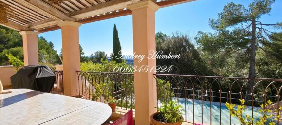5 bedrooms Villa in Pierrevert, France No. 191115 9
