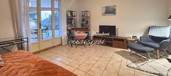 5 bedrooms Villa in Pierrevert, France No. 191115 16