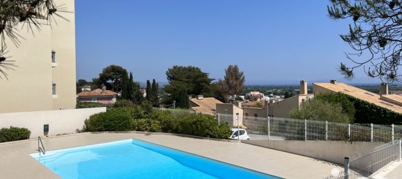 1 bedroom Apartment in Hyeres, France No. 289689 2