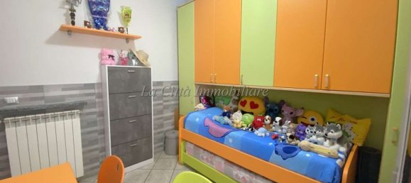 Apartamento T3 em Novara, Italy N.º 325584 10