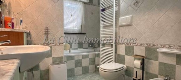 Apartamento T3 em Novara, Italy N.º 325584 12