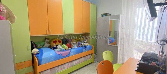 Apartamento T3 em Novara, Italy N.º 325584 11