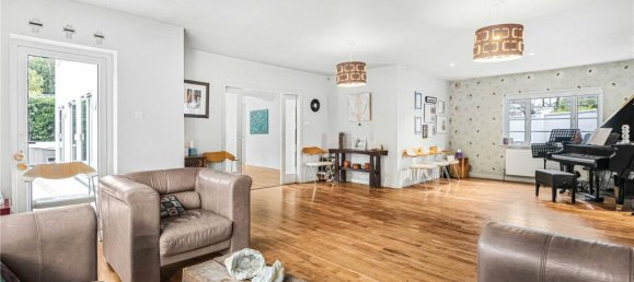 8 bedrooms House in London, United Kingdom No. 6583 12