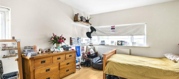 8 bedrooms House in London, United Kingdom No. 6583 29