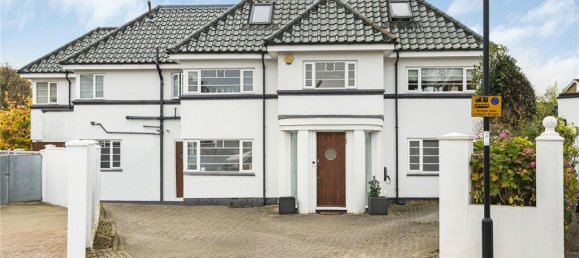 8 bedrooms House in London, United Kingdom No. 6583 2