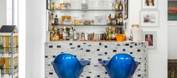 8 bedrooms House in London, United Kingdom No. 6583 8