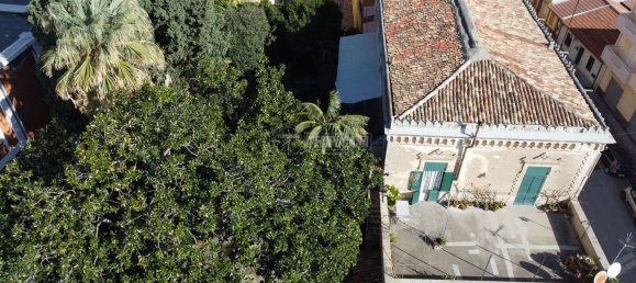 Вилла с 15 комнатами в Мессина, Италия № 118085 42