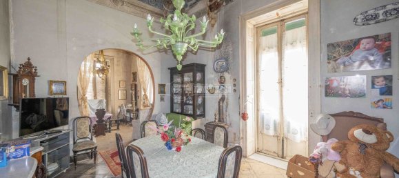 Вилла с 15 комнатами в Мессина, Италия № 118085 16