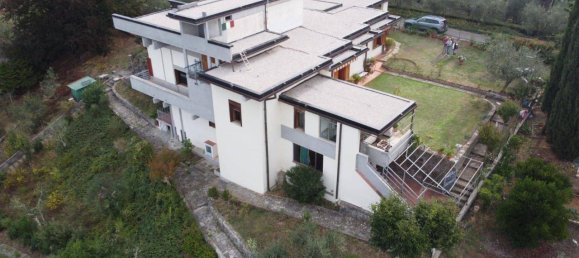 5-Zimmer Villa in Florence, Italy, Nr. 70434 12