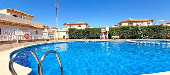 Moradia em banda T2 em Dehesa De Campoamor, Spain N.º 186298 12