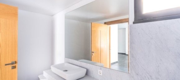 3 bedrooms Villa in Cascais, Portugal No. 237447 6