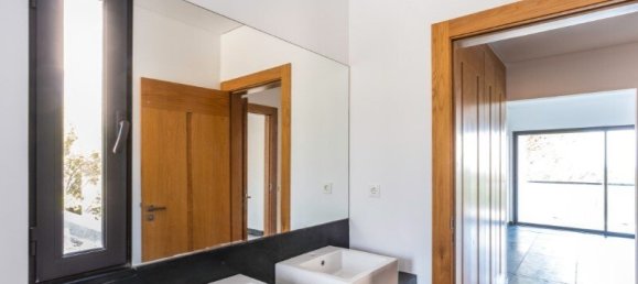 3 bedrooms Villa in Cascais, Portugal No. 237447 42