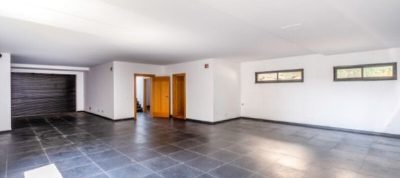 3 bedrooms Villa in Cascais, Portugal No. 237447 5