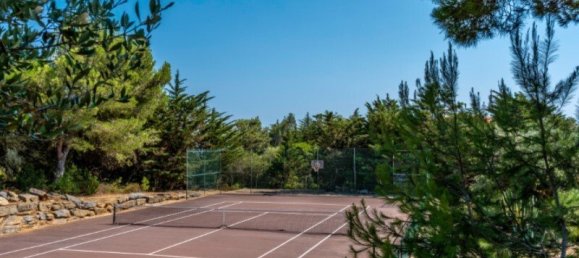 3 bedrooms Villa in Cascais, Portugal No. 237447 14