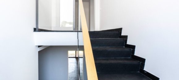 3 bedrooms Villa in Cascais, Portugal No. 237447 29