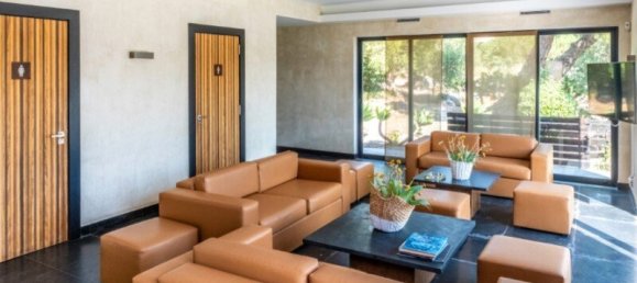 3 bedrooms Villa in Cascais, Portugal No. 237447 11