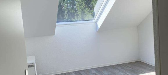 Квартира с 3 комнатами в Эссен, Германия № 107266 8