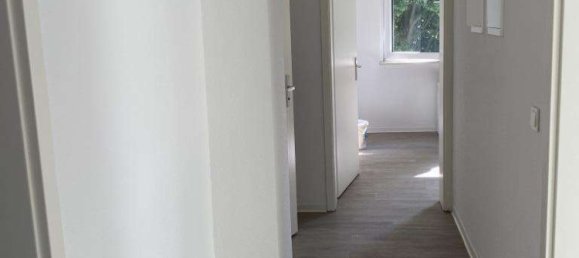 Квартира с 3 комнатами в Эссен, Германия № 107266 4